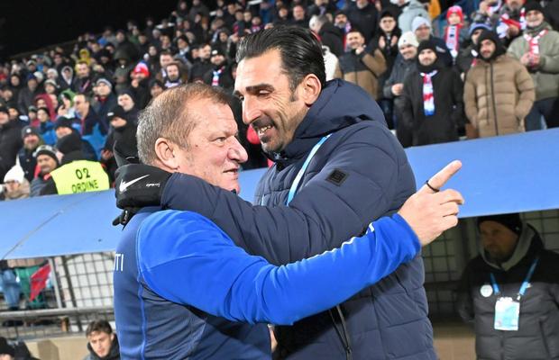 „Aia nu e poziția lui” » Dorinel Munteanu îi dă sfaturi lui „Ferguson” Becali: „Acolo e util”