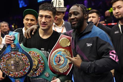 Dmitry Bivol, campion absolut la box, la categoria semigrea/Foto: X (Ring Magazine)