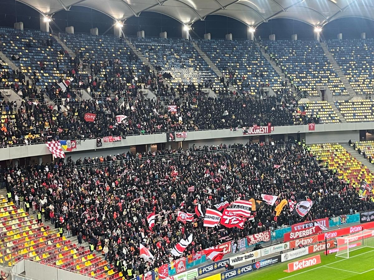 Mihai Stoica, ținut cu greu în lojă după FCSB - Dinamo » Momente fabuloase care nu s-au văzut la TV