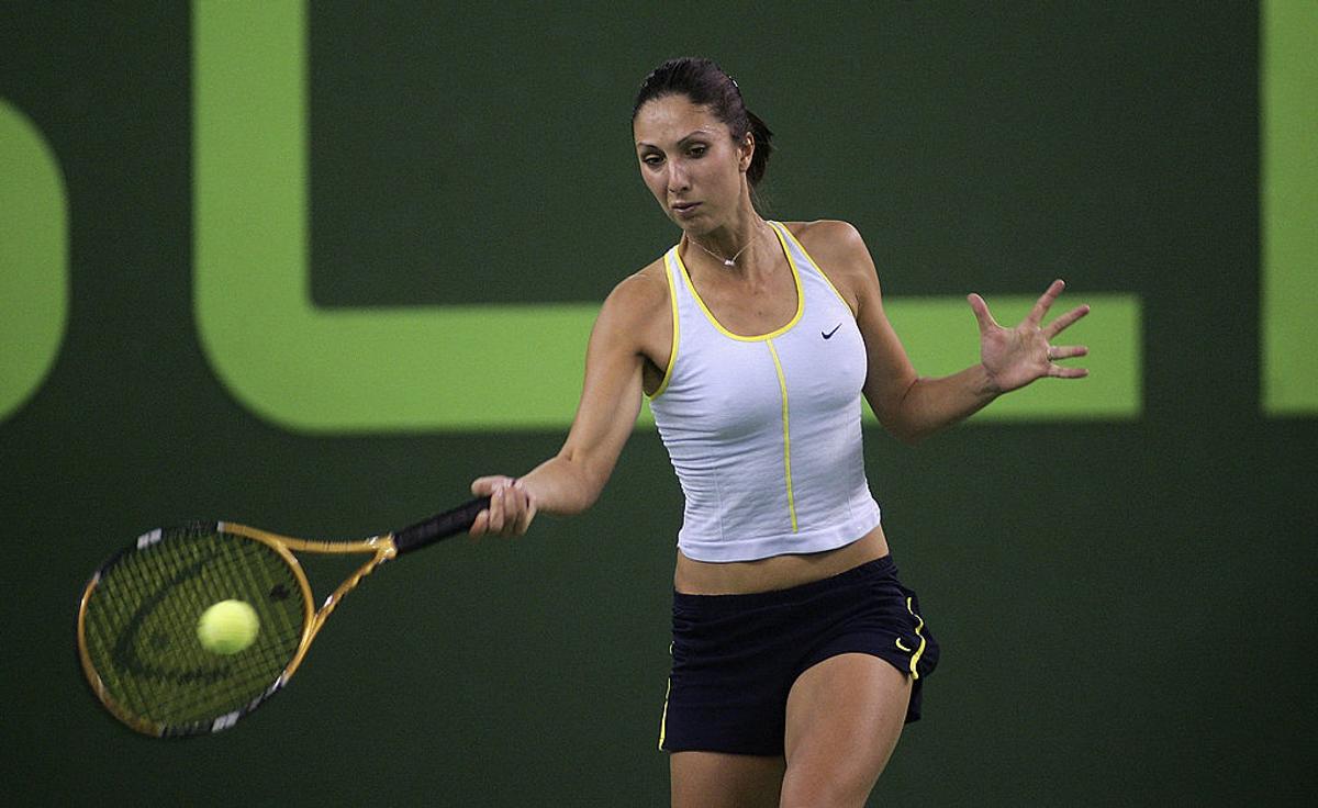 A produs surpriza la Roland Garros, s-a judecat pentru pozele nud „scăpate” pe internet, iar acum are o afacere în Rusia » O mai recunoști?