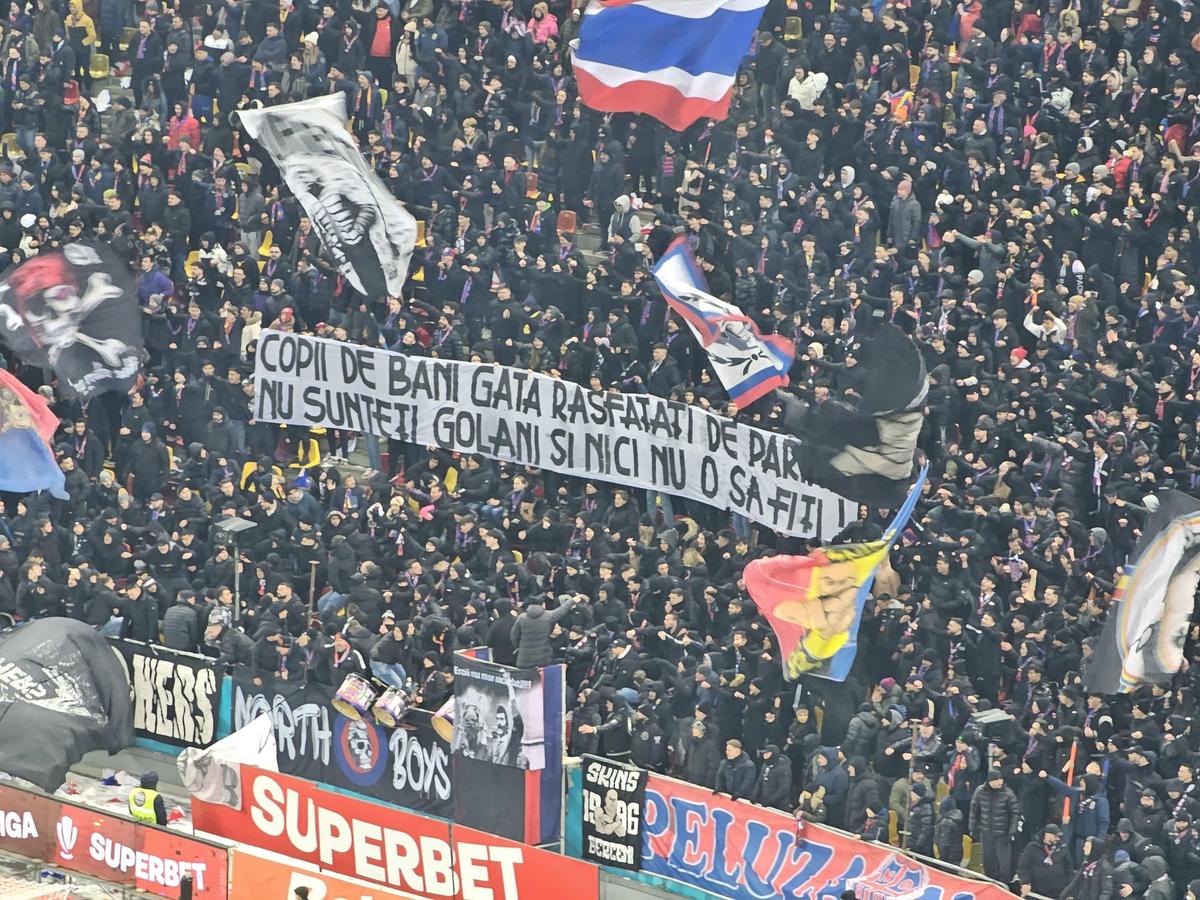 Mesaje în tribune la FCSB - Dinamo