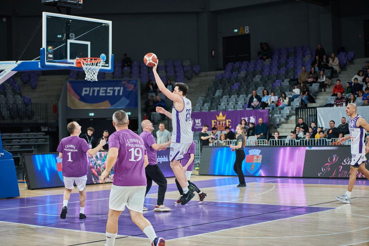 Eveniment inedit la Pitești Arena! Duel între fani și jucători