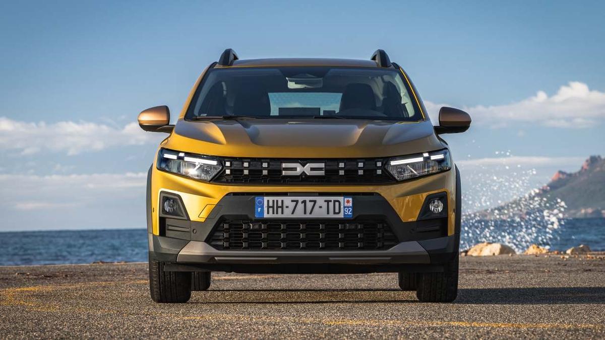 „Vom avea cel mai puternic Logan de până acum” » Unul dintre șefii Dacia, anunț de impact la București