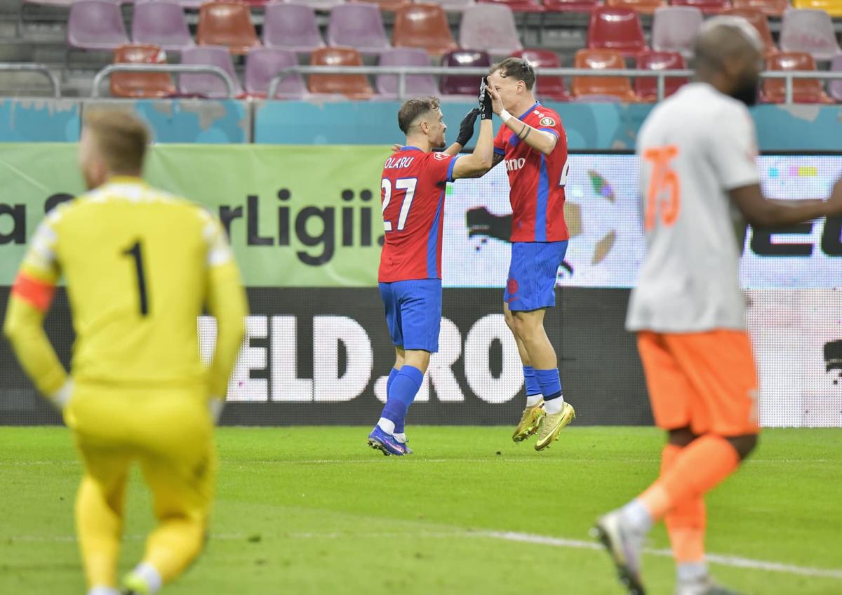 Imagini de la FCSB - Metaloglobus // foto: Cristi Preda (GSP.ro)