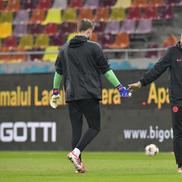 Matei Popa și Marius Popa, înainte de FCSB - Metaloglobus. Foto: Cristi Preda (GSP)