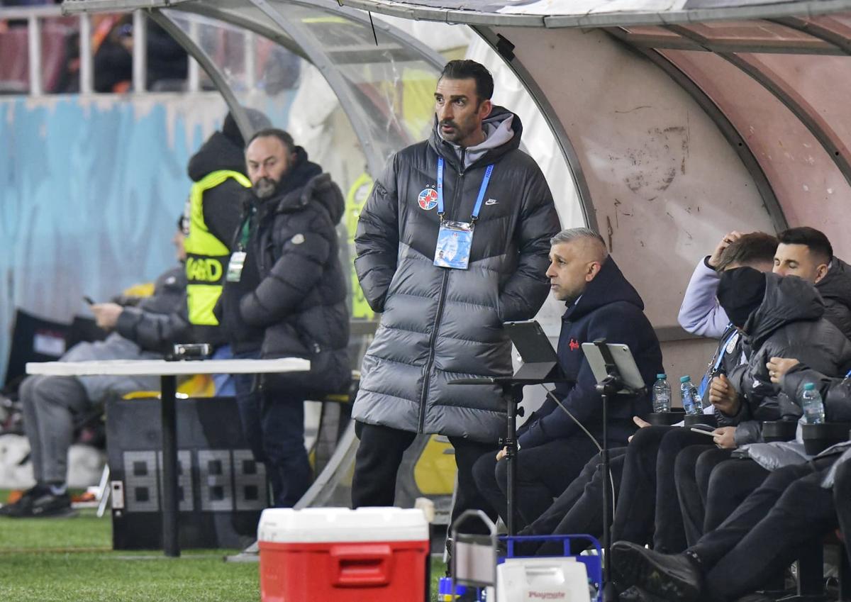 Darius Olaru a pasat perfect, David Miculescu s-a distrat cu portarul de la Metaloglobus » Cum s-a marcat golul care a adus liniștea pentru FCSB