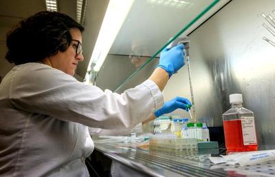 Primul vaccin împotriva coronavirusului: au început testările pe oameni » Care e planul pentru perioada următoare