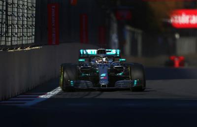 Formula 1, grav afectată de pandemia de coronavirus: MP al Azerbaidjanului, amânat + Mesajul dur trimis de Lewis Hamilton