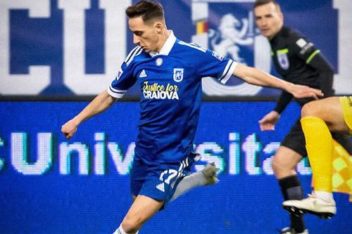 Craiova se duelează cu Farul / Sursă foto: Facebook FC U Craiova 1948