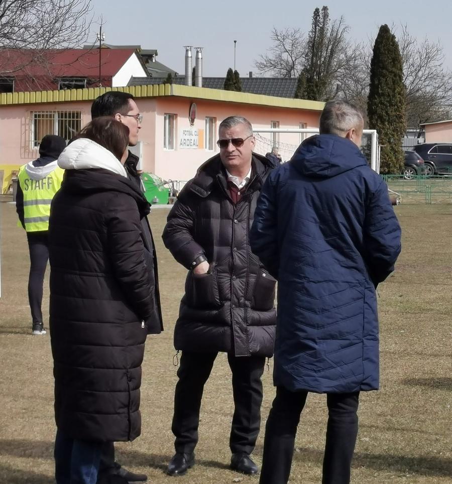 Simulacrul fotbalului românesc. Cum au regizat FRF și CFR o întâlnire între Burleanu și Neluțu Varga la un meci de juniori