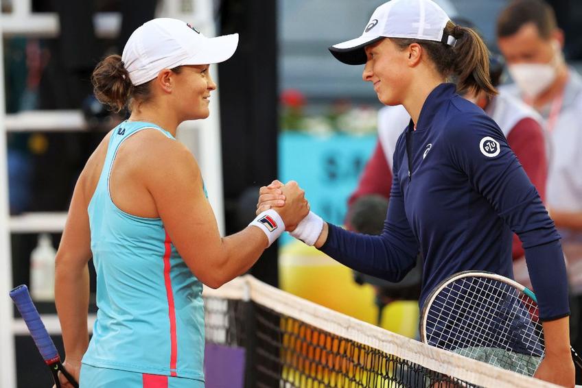 Iga Swiatek preia ștafeta de la Ashleigh Barty / Sursă foto: Guliver/Getty Images