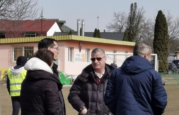 Simulacrul fotbalului românesc. Cum au regizat FRF și CFR o întâlnire între Burleanu și Neluțu Varga la un meci de juniori