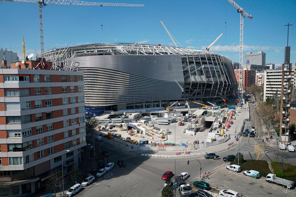 OZN-ul prinde contur! Noi imagini fabuloase cu „Santiago Bernabeu”, stadionul lui Real Madrid