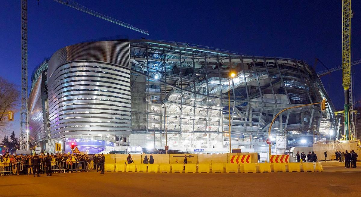OZN-ul prinde contur! Noi imagini fabuloase cu „Santiago Bernabeu”, stadionul lui Real Madrid