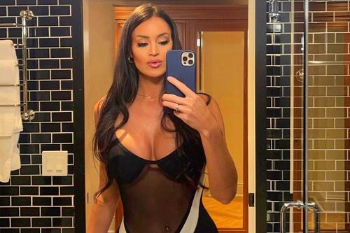 Fostă jucătoare profesionistă de tenis, Rachel Stuhlmann (32 de ani) și-a încântat urmăritorii de pe Instagram cu ultima postare: un selfie din baie.
