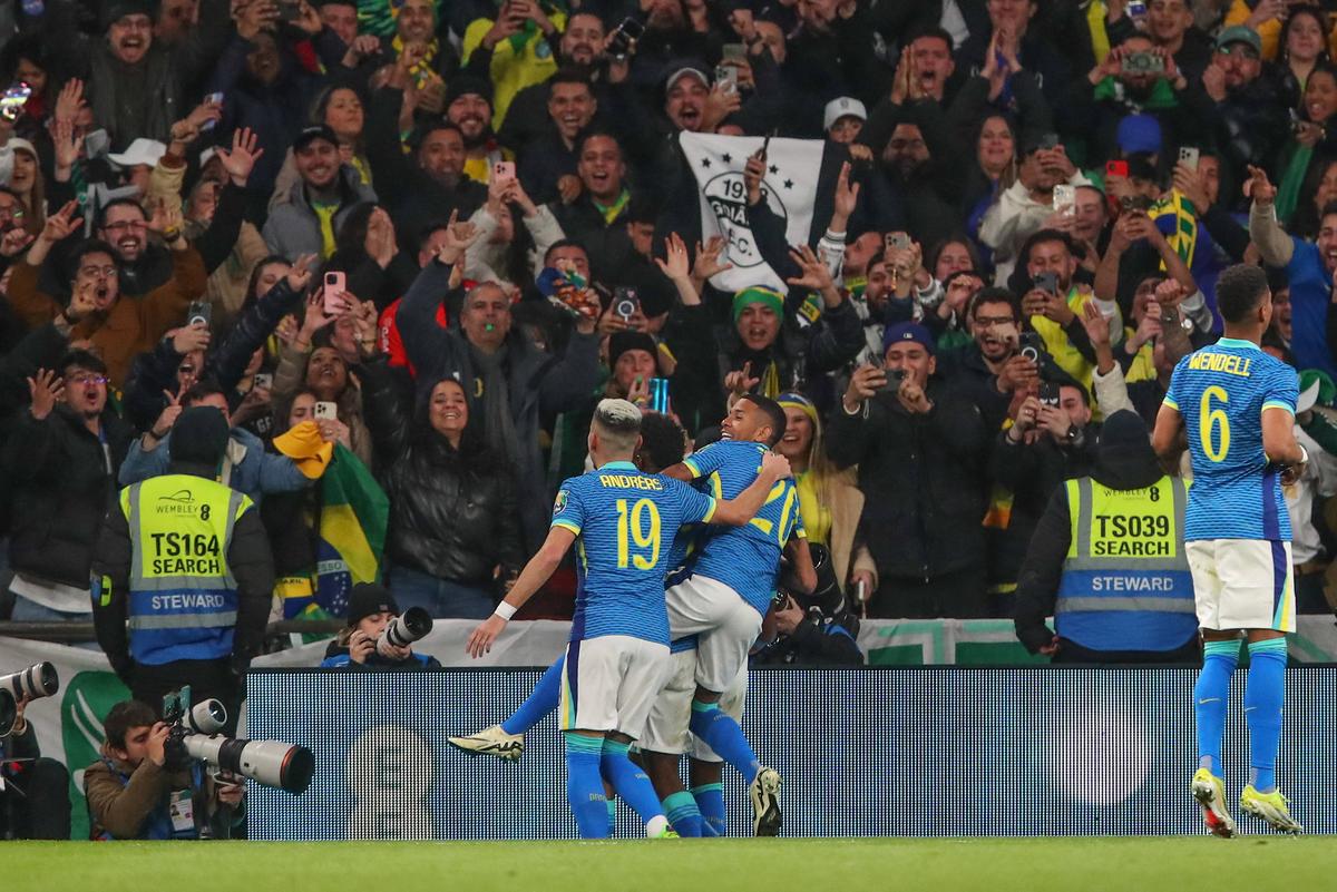 Perla de 17 ani a lui Real Madrid a decis Anglia - Brazilia! Show pe Wembley între cele două forțe