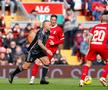Bogdan Lobonț, „bombardat” de legendele lui Liverpool pe Anfield