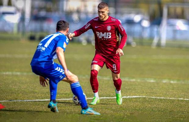 CFR Cluj, victorie la limită cu locul 18 în Liga 2. Ce jucători a testat Adi Mutu