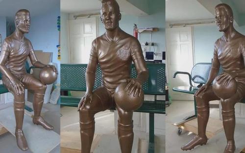 Așa arată statuia dedicată lui Harry Kane / Foto: X Copa90