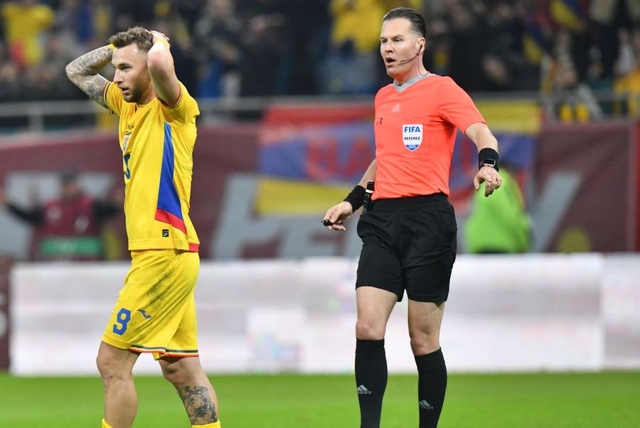 Arbitrul Danny Makkelie, în România - Bosnia/ FOTO: Cristi Preda (GSP) Nu e ca în Superliga! Decizia UEFA în privința arbitrului Danny Makkelie, după erorile din România - Bosnia