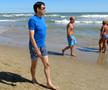 Victor Pițurcă, pe plajă în Rimini. Imagini de la acțiunea San Marino - România, din 2011 / FOTO: Arhivă Gazeta Sporturilor