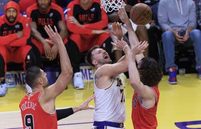 Luka Doncic, extrem de nervos în înfrângerea la scor a lui Los Angeles Lakers: „E o prostie” » LeBron James a revenit după accidentare