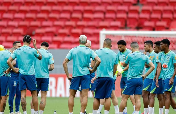 Un bărbat a murit electrocutat înainte de antrenamentul Braziliei » Ședința de pregătire pentru meciul cu Argentina a fost amânată!