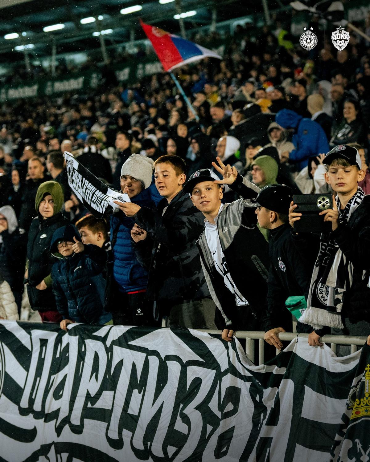 „Serbia și Rusia!” » Amical șocant la Belgrad, între Partizan și CSKA Moscova! Ce s-a întâmplat pe străzi + câți oameni au asistat la meci