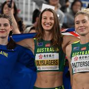 Yaroslava Mahuchikh, Nicola Olyslagers și Eleanor Patterson după încheierea concursului FOTO Imago Images