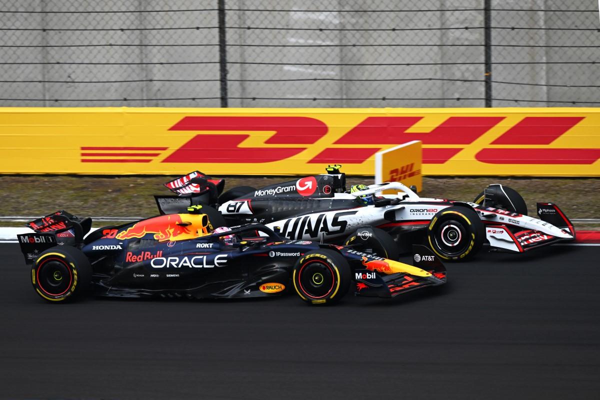 Leclerc și Hamilton, ambii piloți Ferrari, DESCALIFICAȚI din Marele Premiu al Chinei!