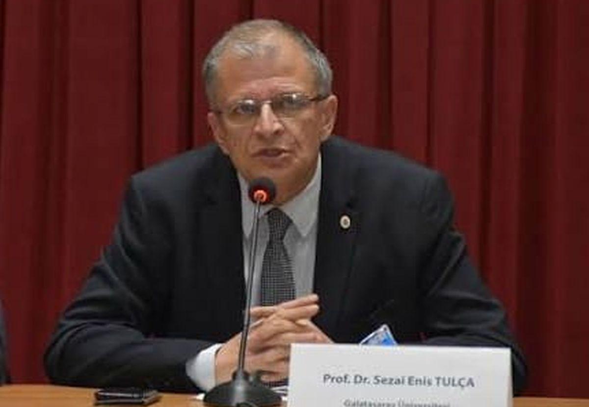 Enis Tulça, profesor universitar turc din Istanbul, cu origini românești