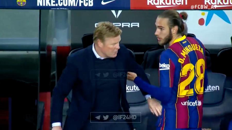 Koeman îl evită complet pe Mingueza Imaginea meciului pe „Camp Nou” » Furia lui Koeman împotriva propriului jucător: l-a scos de pe teren și nici nu l-a băgat în seamă!
