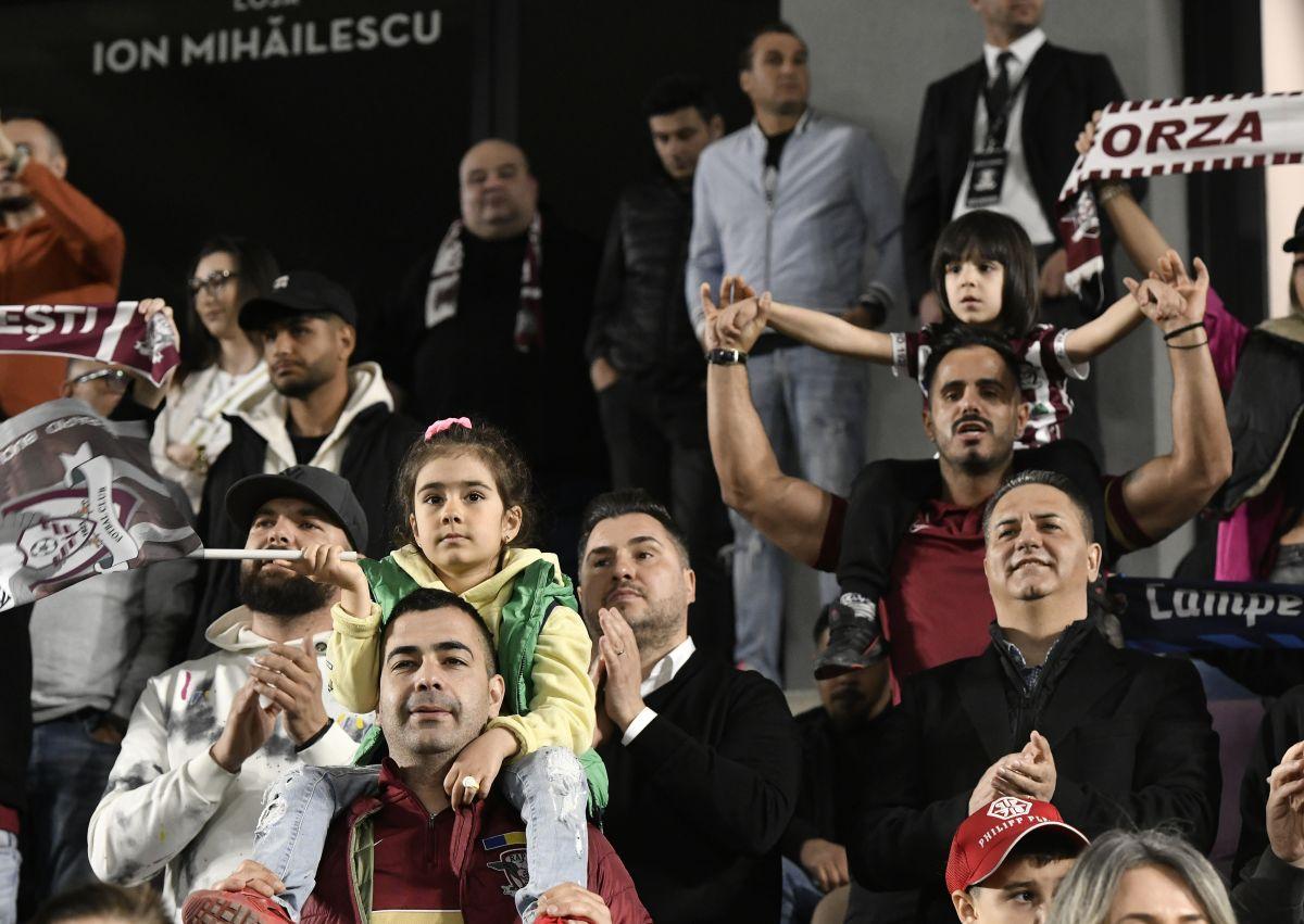 Mutu explică ce s-a întâmplat în prima repriză a meciului Rapid - Sepsi: „Știam că așa va fi” » Ce a spus Bergodi după meci