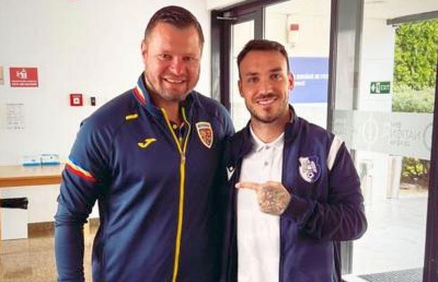 Revedere după 20 de ani » Cine e fotbalistul străin fascinat de Marius Niculae: „Era unul dintre cei mai buni!” + cum l-a caracterizat pe Săpunaru
