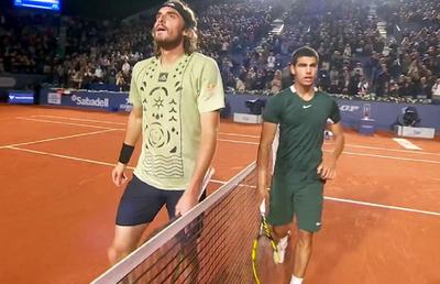 Momente tensionate în meciul Tsitsipas - Alcaraz, noua rivalitate din ATP: gest nesportiv al grecului, cum a reacționat spaniolul + o coincidență fabuloasă