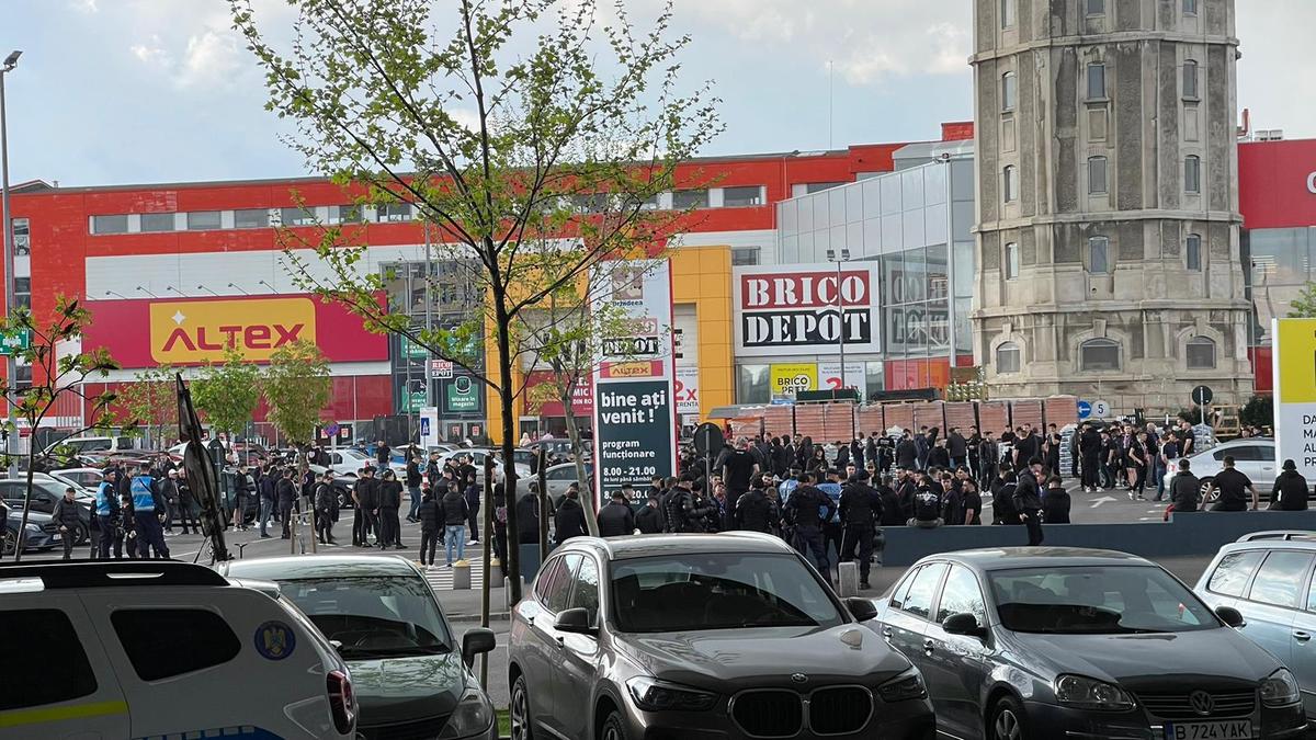 Mititelu jr., mesaj tăios la pauza meciului Rapid - FCSB: „Distrugerea fotbalului românesc prin manevrarea arbitrajului”