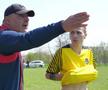 Au curs sute de litri de bere la derby-ul liderului din Dâmbovița: „Suntem ca nea Gigi, toți sunt împotriva noastră” + Scandal cu arbitrul: „Ai luat bani de la ăștia? Ți-au dat primă de Paște?”