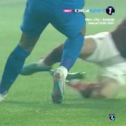 Onea îl „pulverizează” pe Florinel Coman, dar scapă cu „galben” / Captură Digi Sport