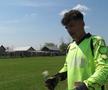 Au curs sute de litri de bere la derby-ul liderului din Dâmbovița: „Suntem ca nea Gigi, toți sunt împotriva noastră” + Scandal cu arbitrul: „Ai luat bani de la ăștia? Ți-au dat primă de Paște?”