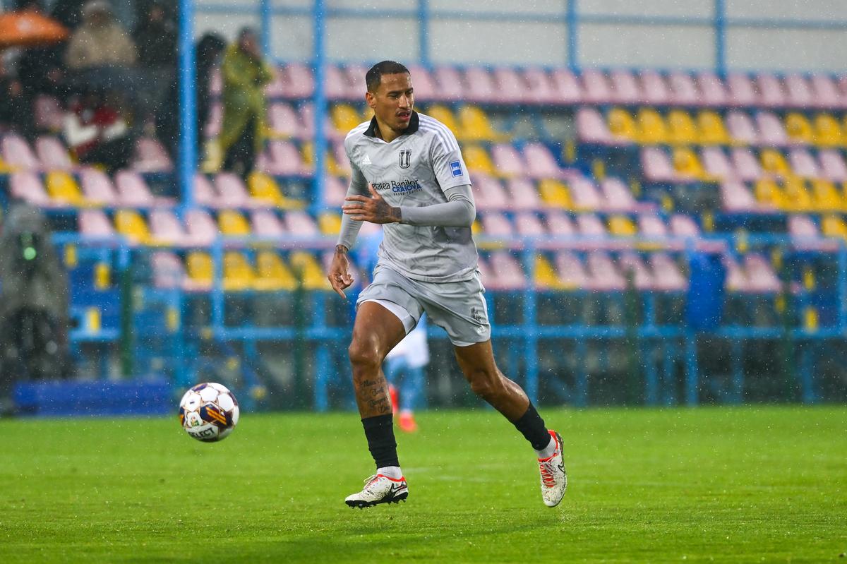 Galerie foto FC Voluntari - FCU Craiova