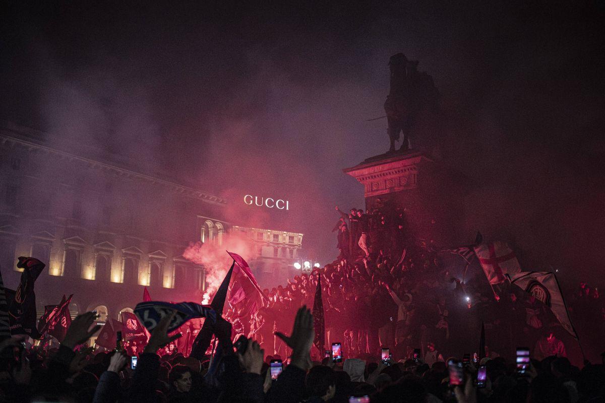 Sărbătoarea fanilor lui Inter Milano după câștigarea Scudetto