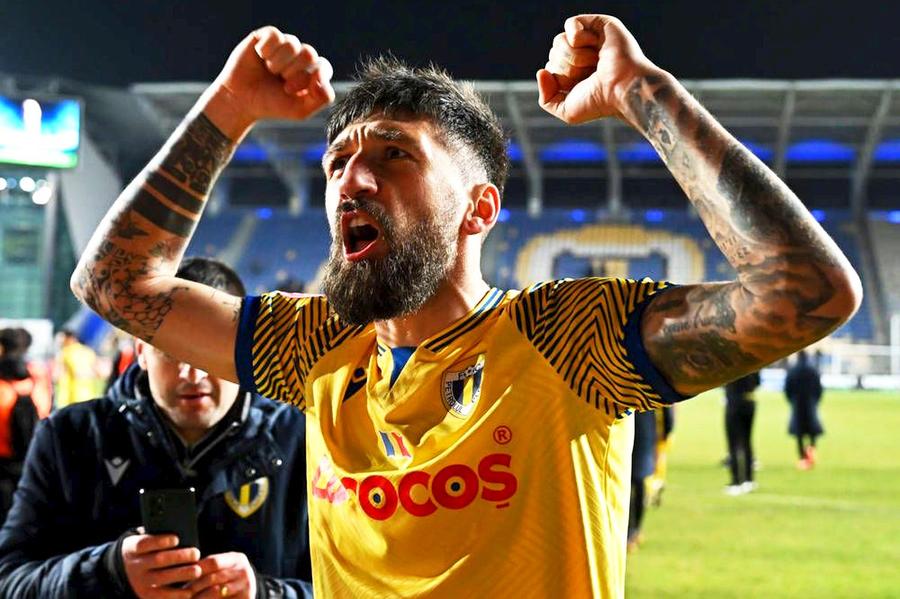 Paul Papp (34 de ani), fundașul de la Petrolul Raul, fratele lui Paul Papp, a ieșit de la audieri în scandalul blaturilor din Liga 3! De ce va fi cercetat în stare de libertate