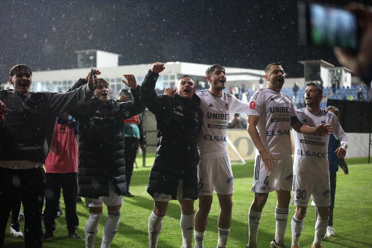 Câine și circ! Dinamo, înfrângere halucinantă la Botoșani! Roș-albii sunt din nou pe loc retrogradabil!