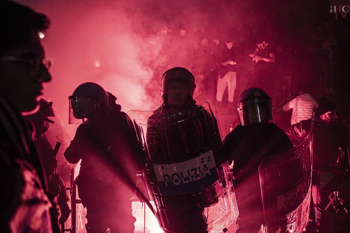 Sărbătoarea fanilor lui Inter Milano după câștigarea Scudetto
