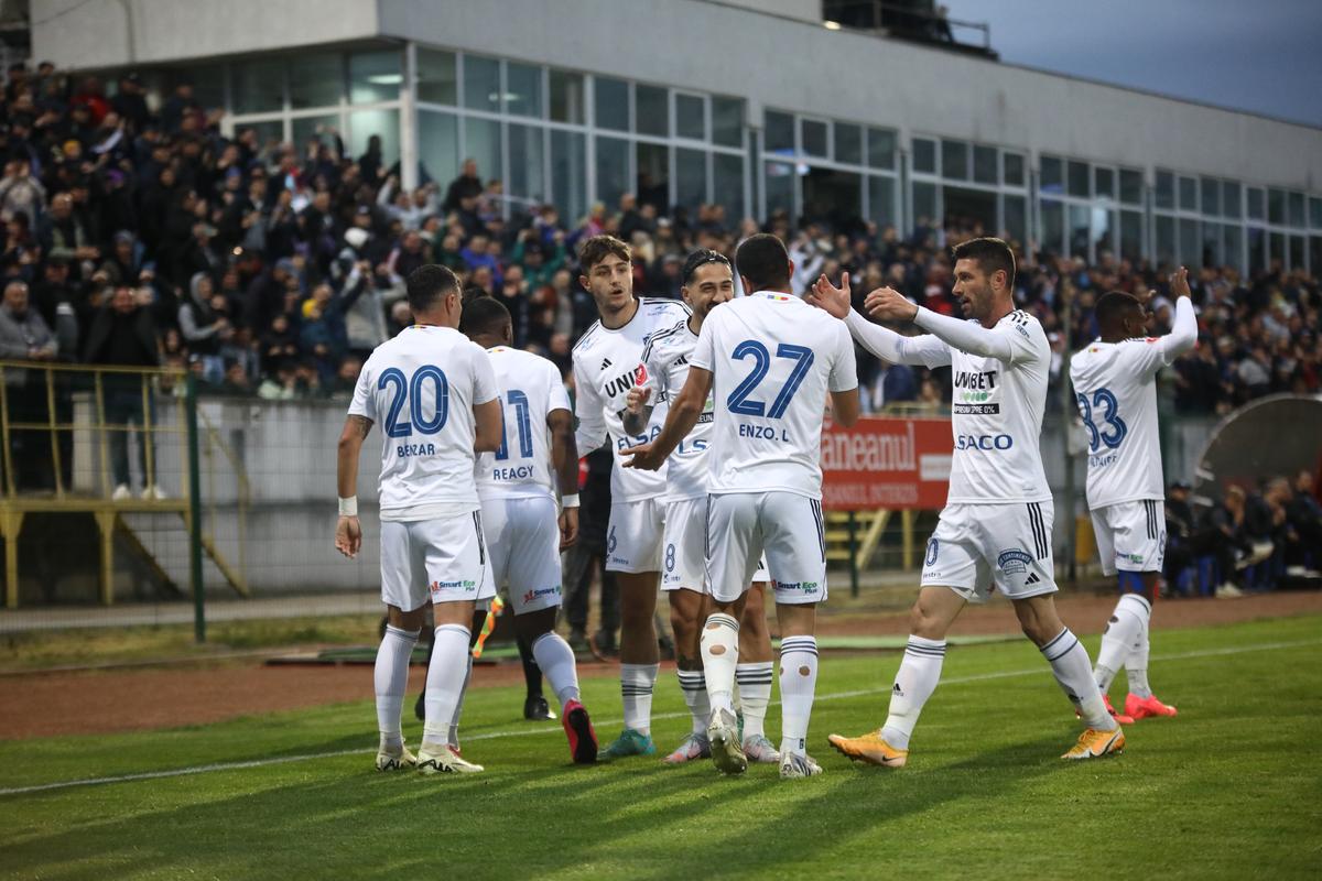 Câine și circ! Dinamo, înfrângere halucinantă la Botoșani! Roș-albii sunt din nou pe loc retrogradabil!