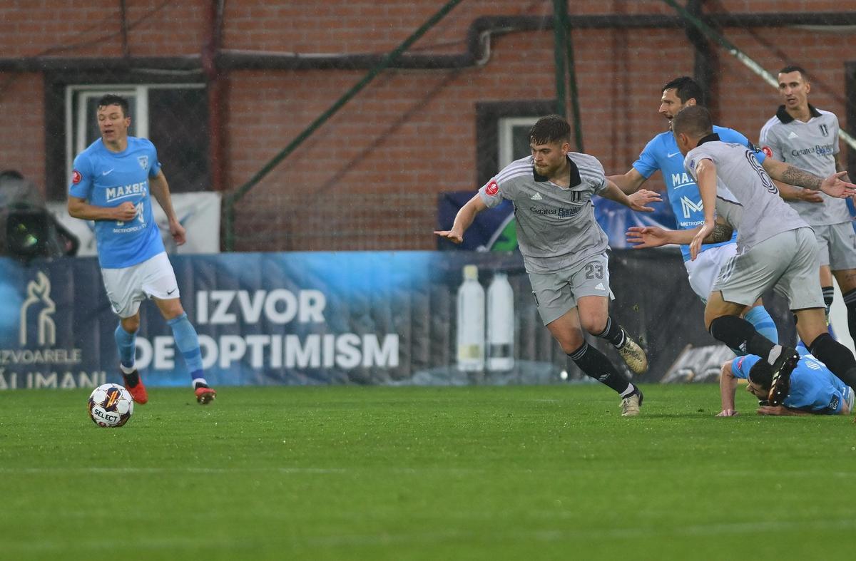 Galerie foto FC Voluntari - FCU Craiova