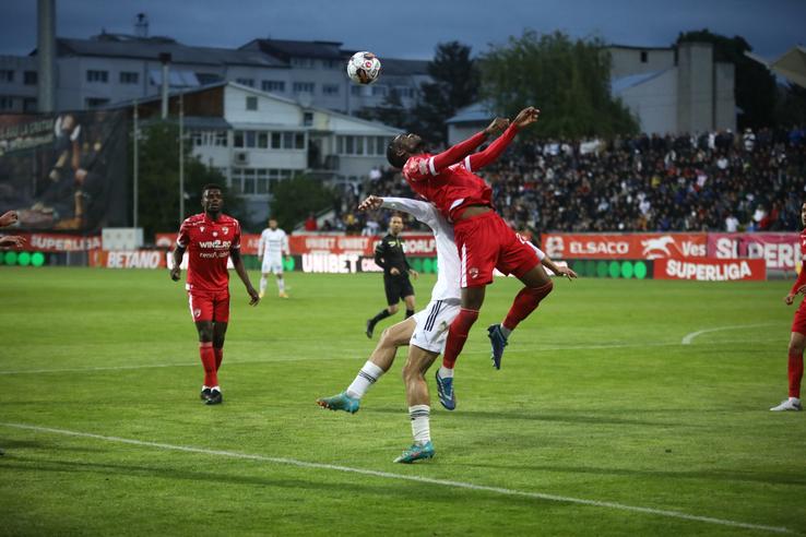 FC Botoșani - Dinamo / FOTO: Ionuț Tăbultoc
