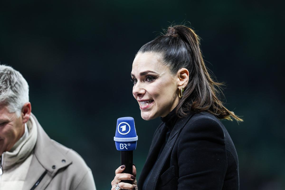 Ester Sedlacek, femeia despre care se crede că are o idilă cu Bastian Schweinsteiger