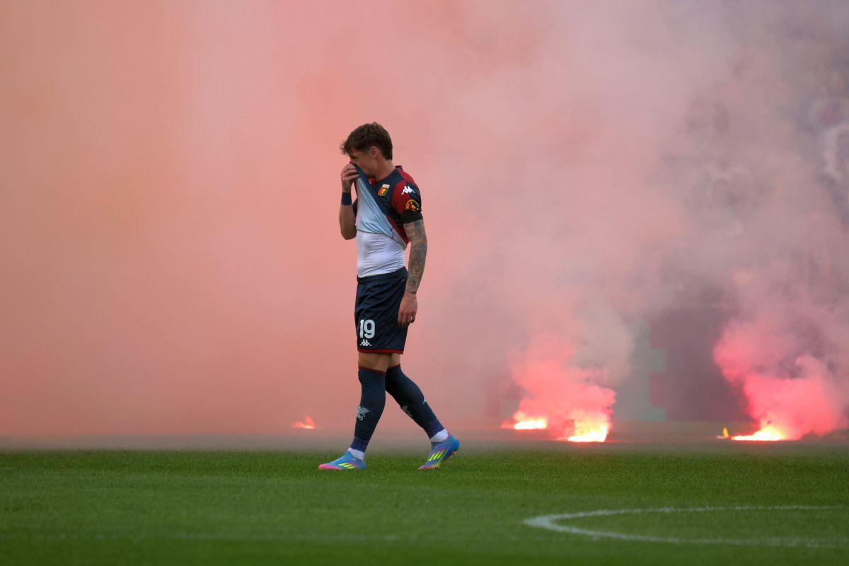 Dan Șucu are probleme cu suporterii și în Italia » Ultrașii celor de la Genoa au făcut HAOS cu Lazio