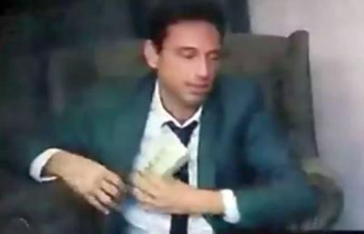 Scandal de proporții la echipa de suflet a lui Papa Francisc! Oficialul, filmat în timp ce ia mită